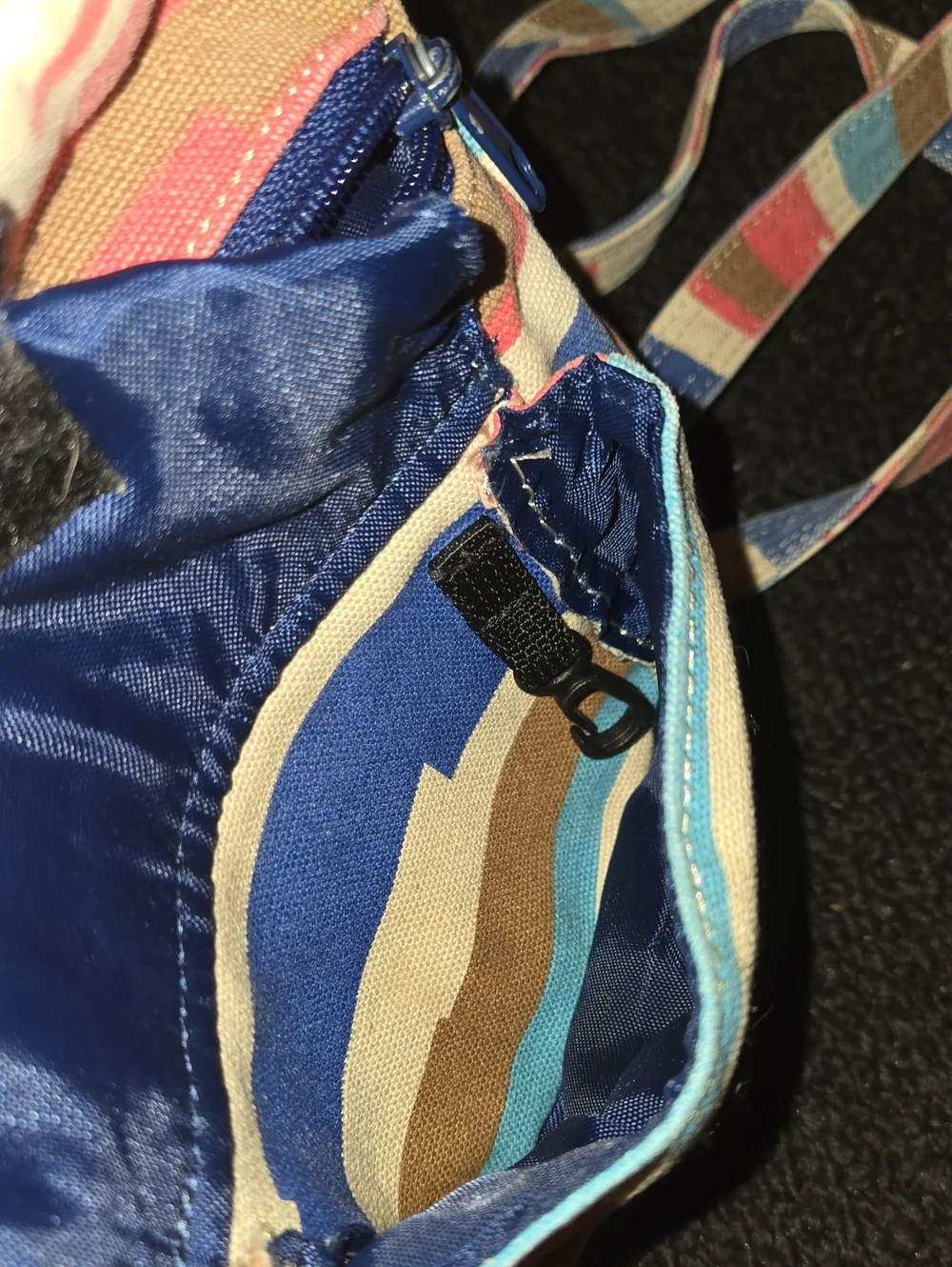 Kavu Crossbody Bag